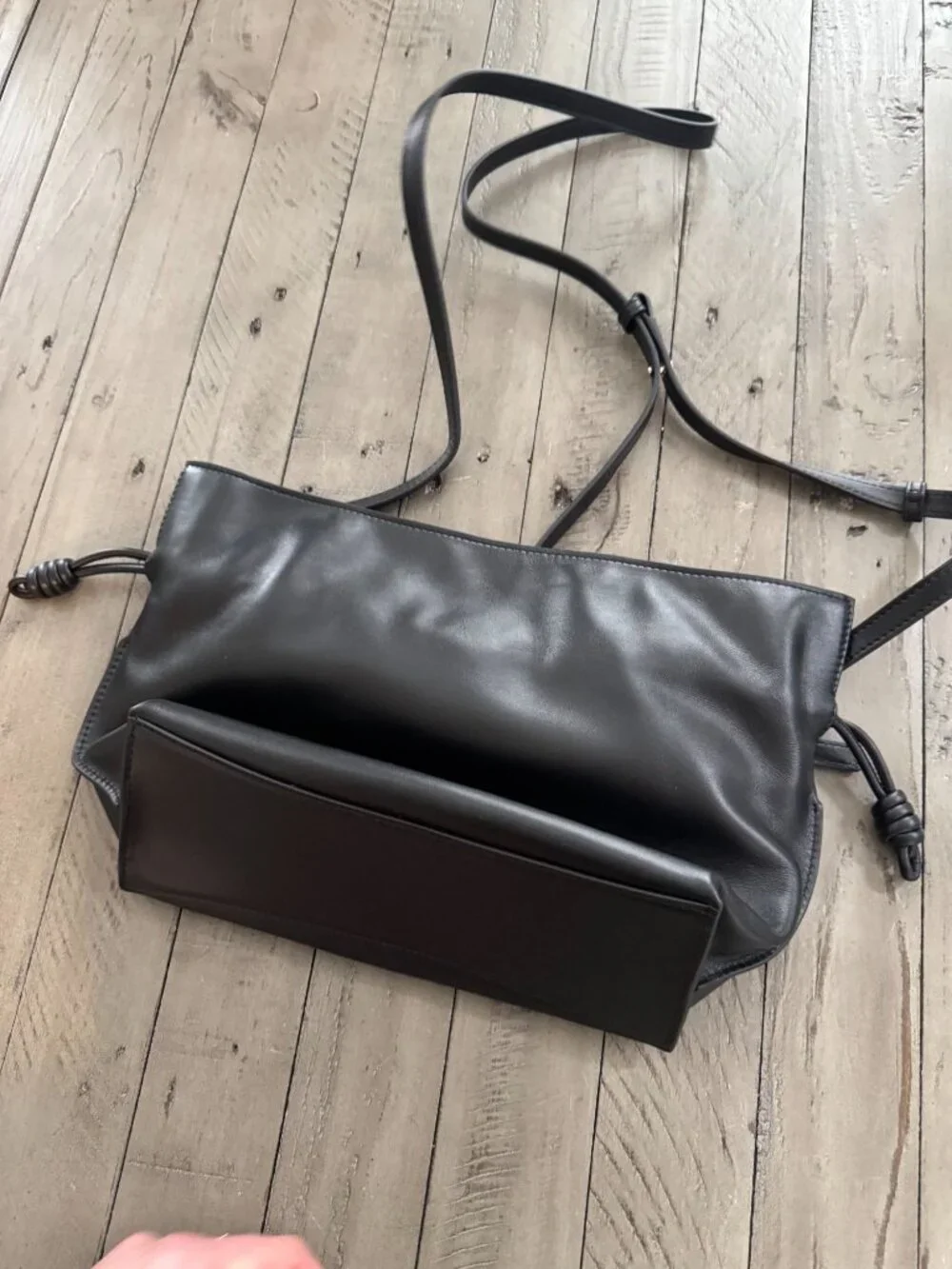 QUINCE Italian Leather Drawstring Pouch Crossbody Bag Black